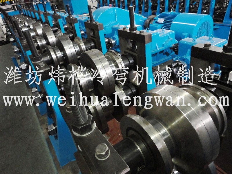 抗震支架成型設備 抗震支架成型設備